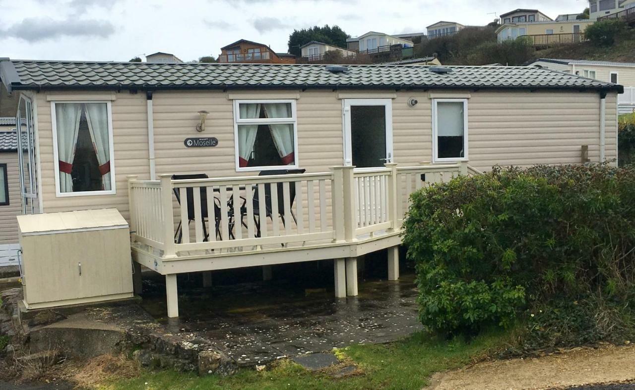 Отель Swanage Caravan Экстерьер фото